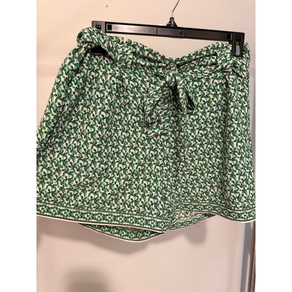 Max Studio‎ Green Floral Print Tie-Waist Short
